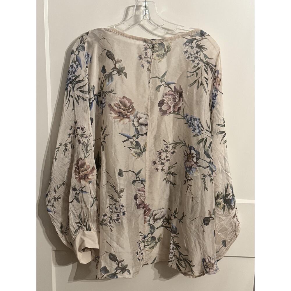 Tempo Paris Tunic Blouse Womens Large Beige Floral Silk Blend V Neck Boho Italy - Picture 2 of 7
